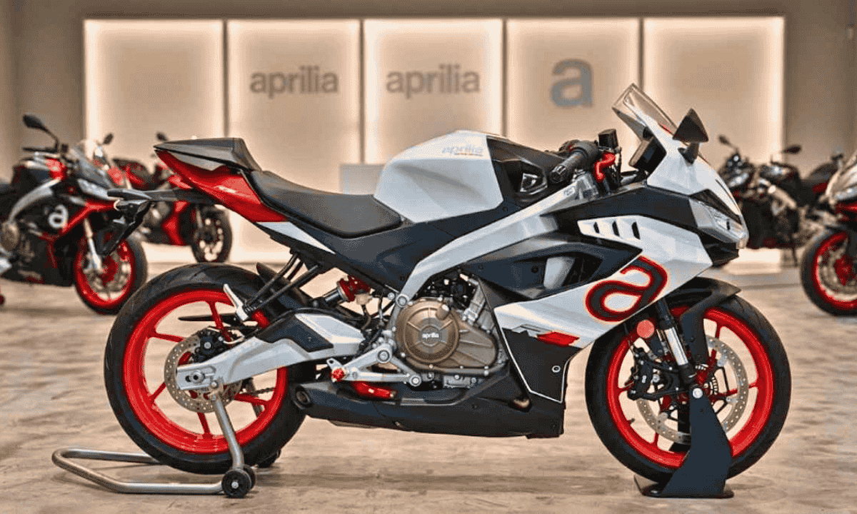 Aprilia RS457 2026: Moto Ligera con Potencia y Control Superior en Carretera