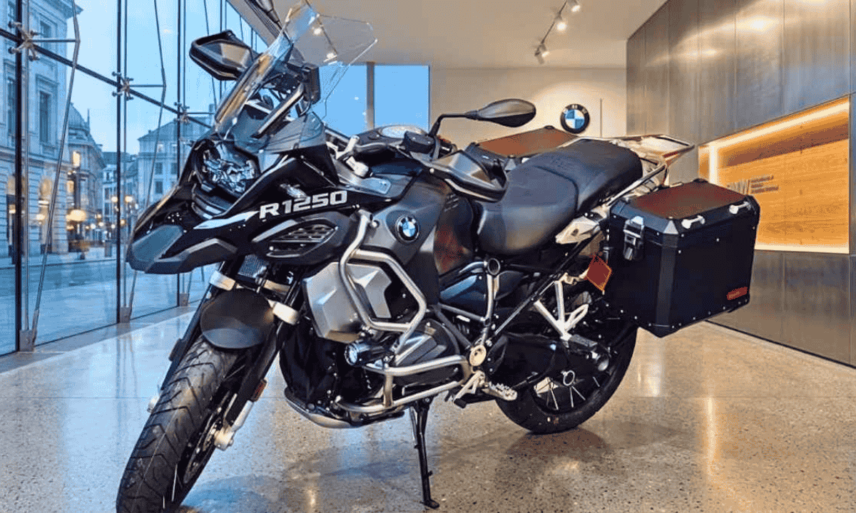 BMW R1250 GS 2026: La moto adventure que redefine el lujo en carretera